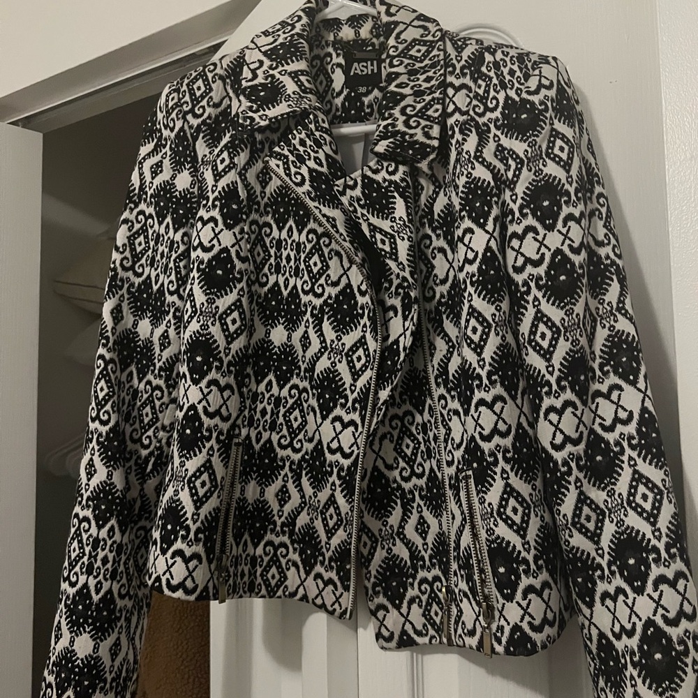 Ash Monochrome Patterned Women's Blazer